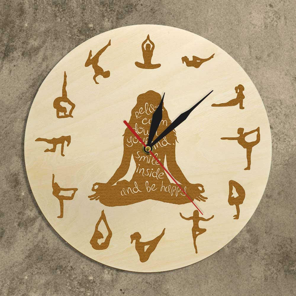 اليوغا تشكل خشبية ساعة الحائط  - مراجعة Yoga Fitness Watch وسعره
